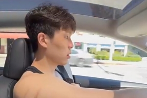 战报：杨瀚森洛杉矶特训后长途驾驶