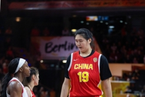 凭什么赢？三点拆解张子宇本场的取胜钥匙