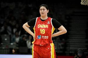 外线支援不足，中国女篮与美战引热议